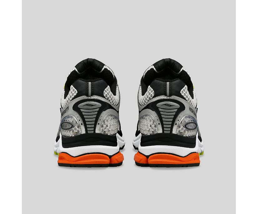  Saucony X Highsnobiety ProGrid Triumph 4