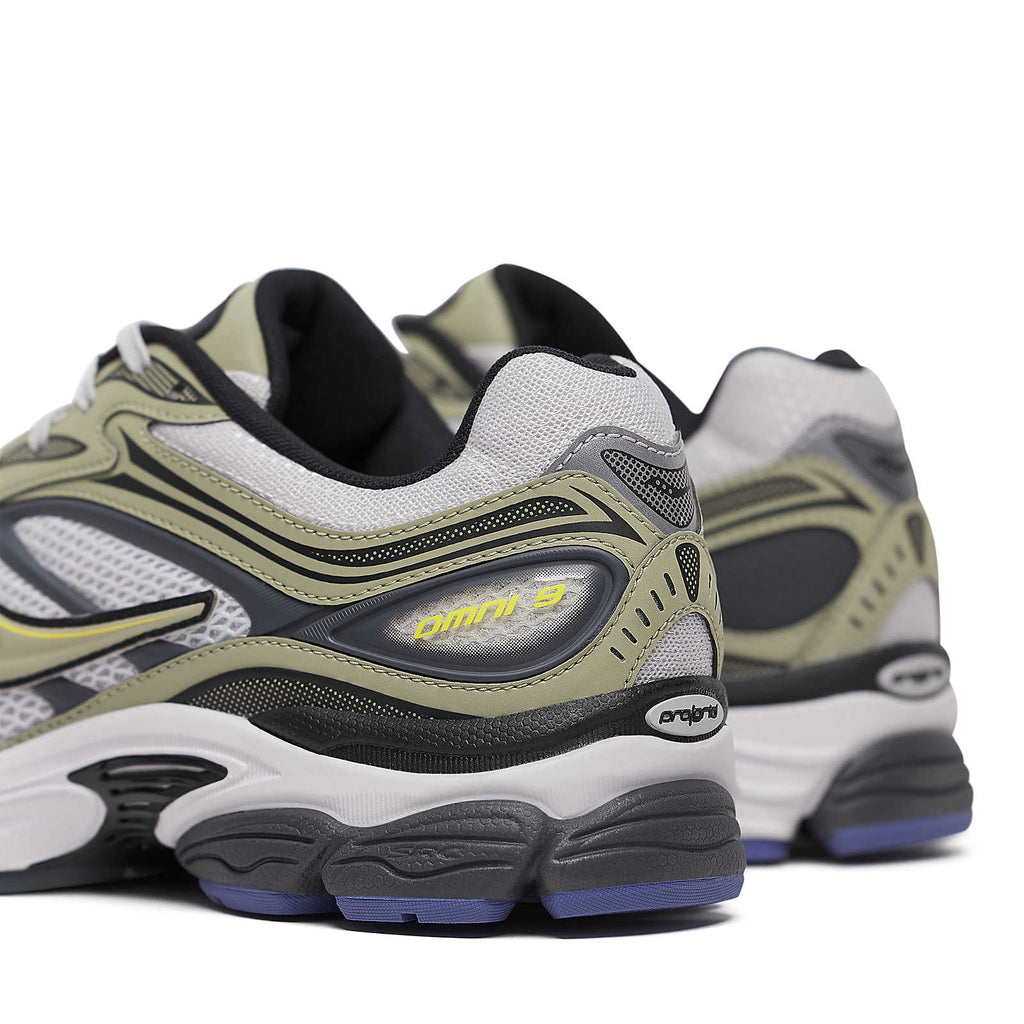 Saucony ProGrid Omni 9 Metallic
