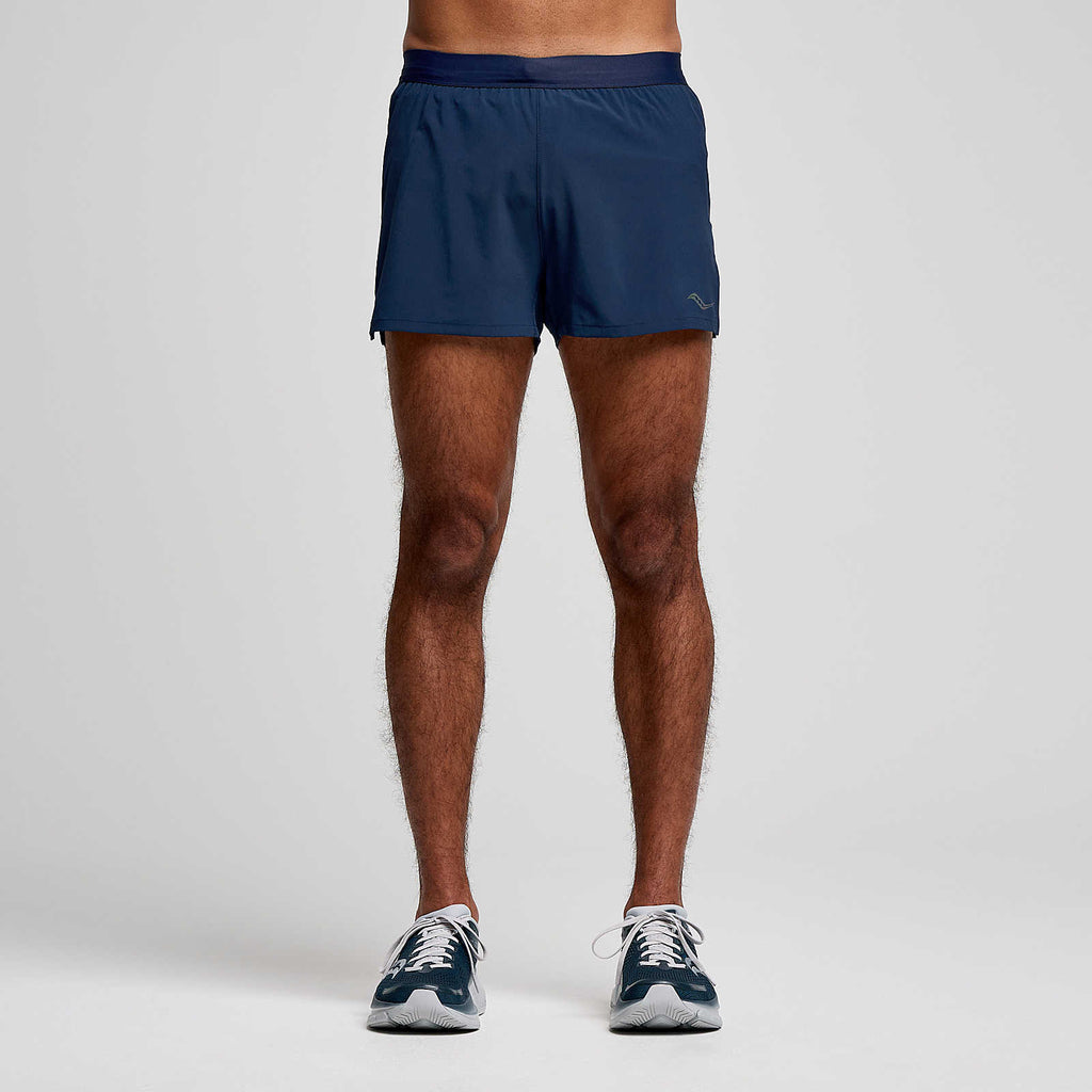 Saucony Men's Outpace 2.5" Split Short