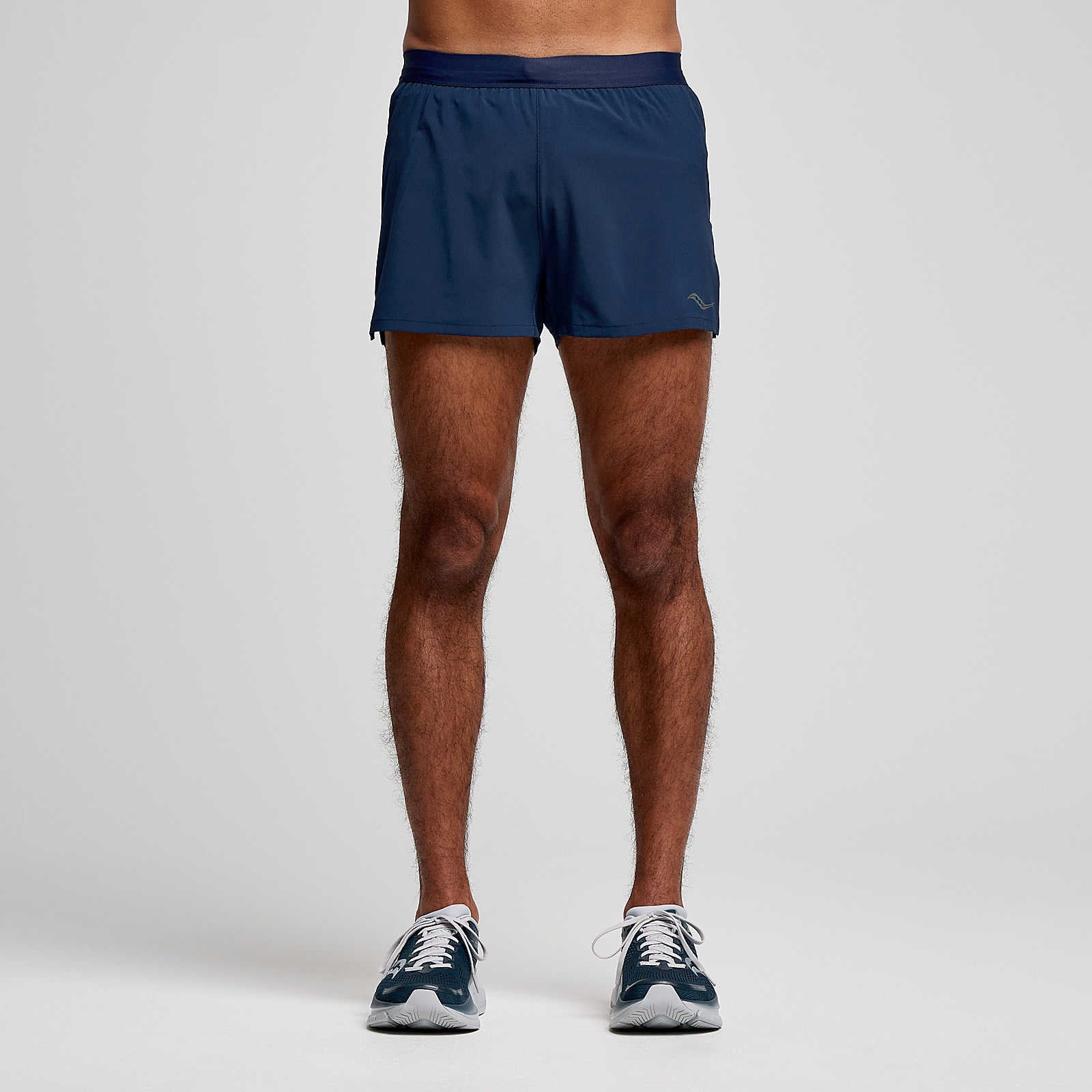 Saucony Men's Outpace 2.5" Split Short