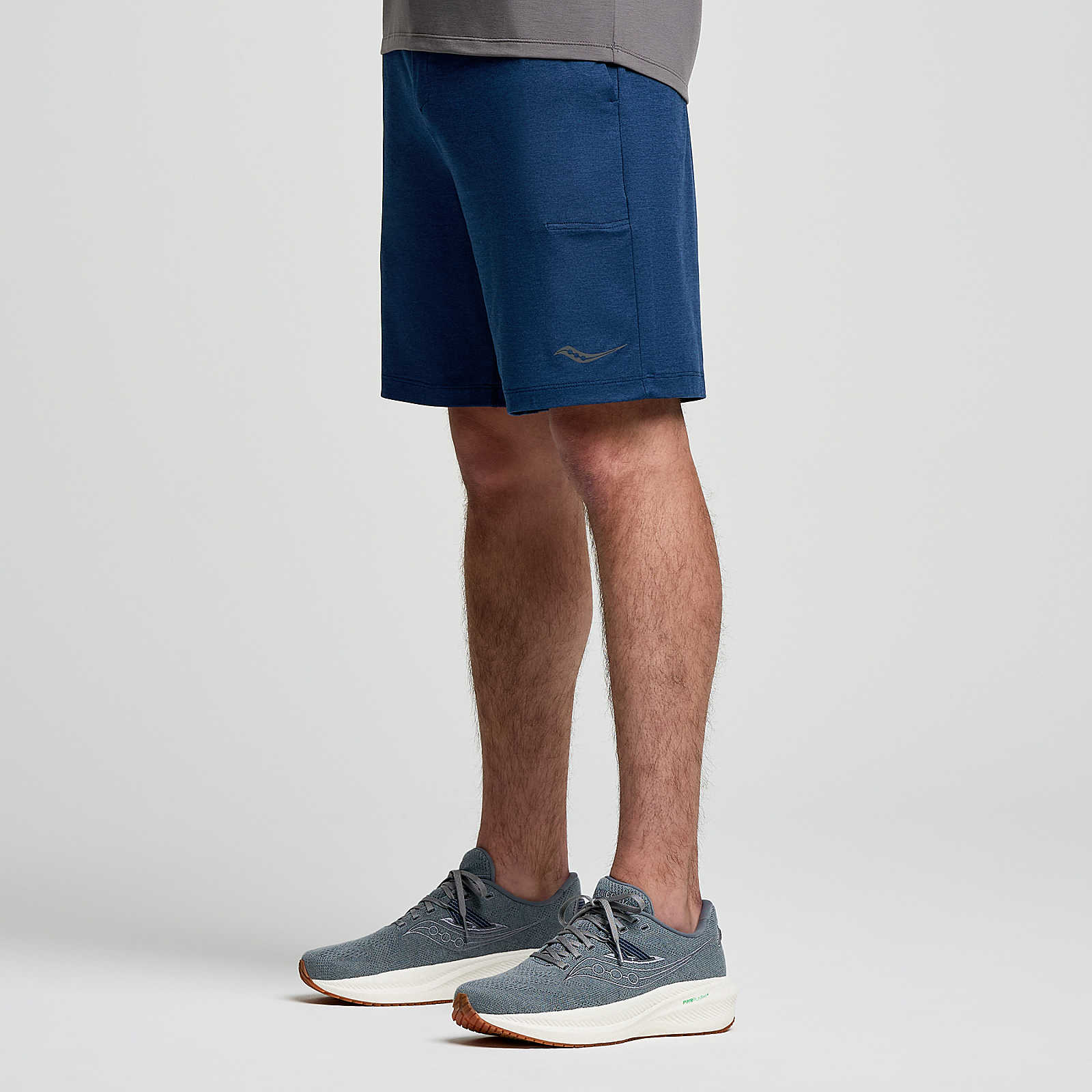 Saucony Men's Triumph 8" Short