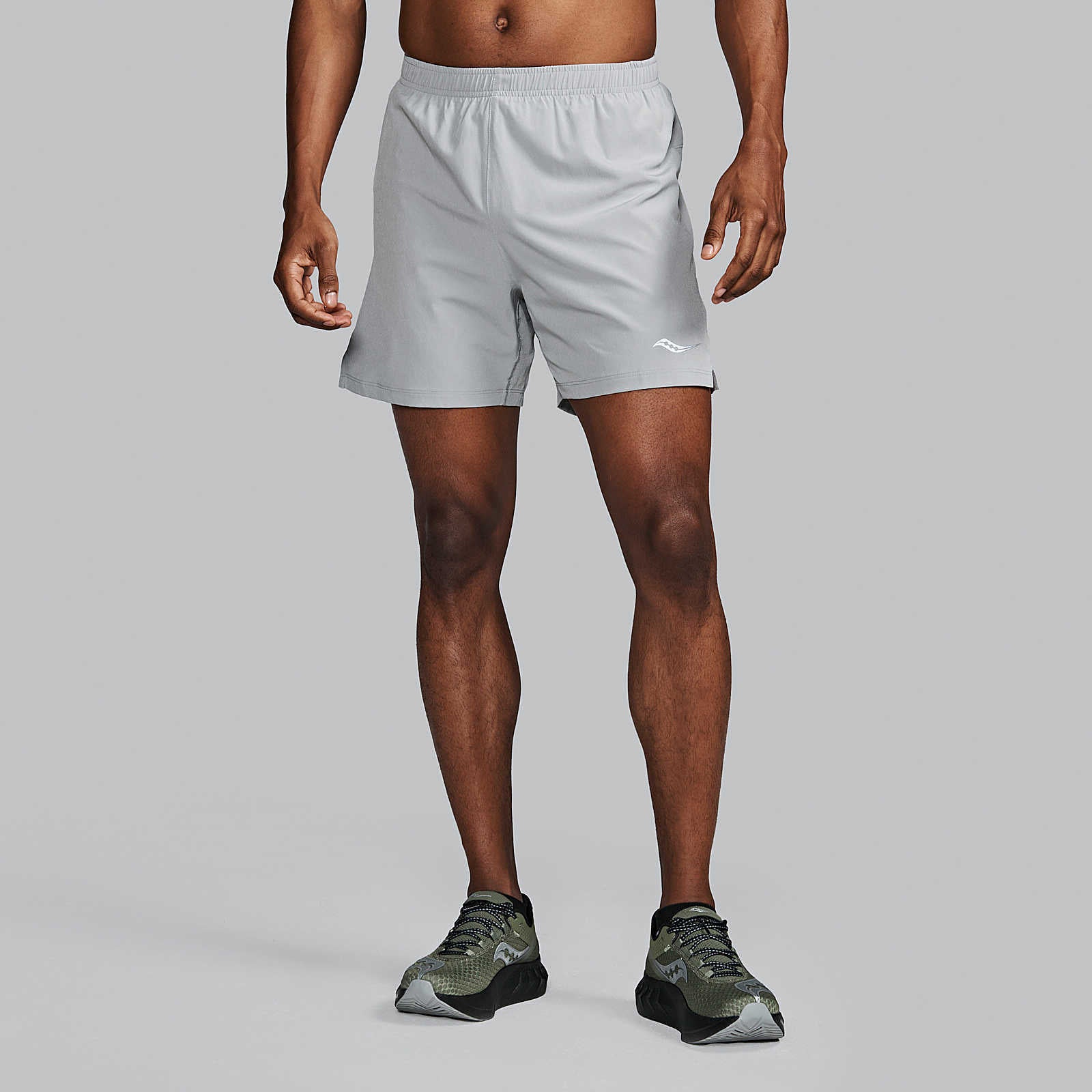 Saucony Men's Outpace 5" Short