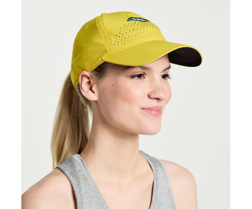 Saucony Outpace Petite Hat