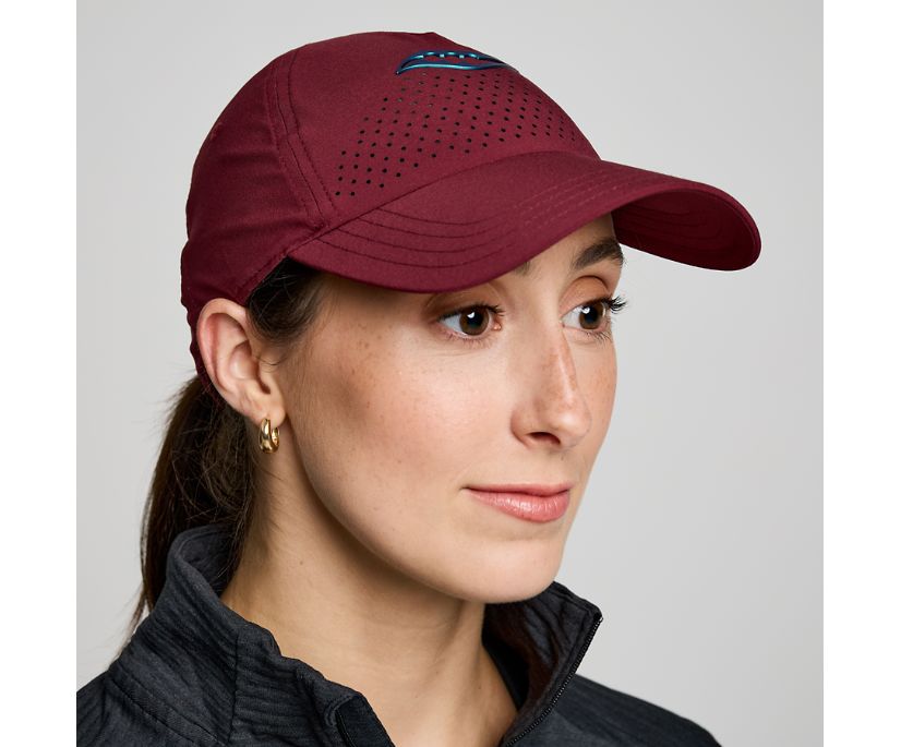 Saucony Outpace Petite Hat