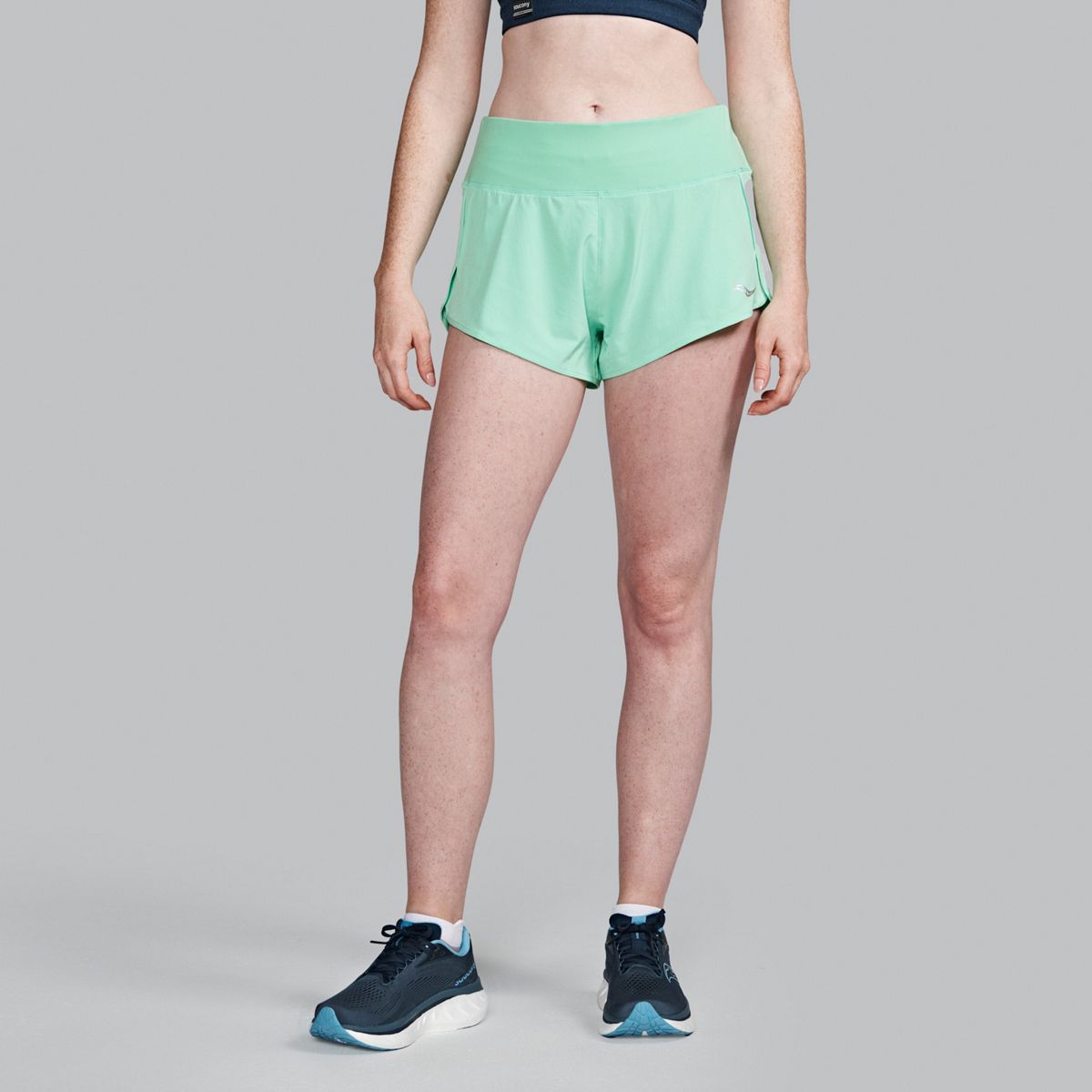 Saucony Women's Outpace 2.5" Split Short