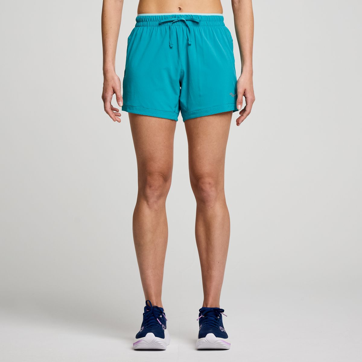 Saucony Women's Outpace 5" Short